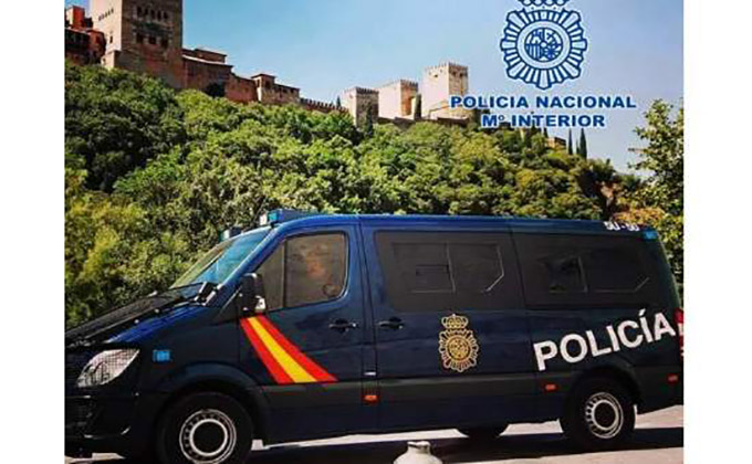 policia en alhambra