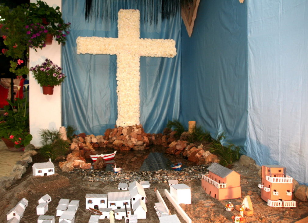 PRIMER PREMIO EN LA HERRADURA CRUZ BARRIO EL ESPINAR DE LA HERRADURA