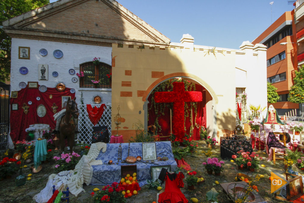 Cruces de mayo en Granada