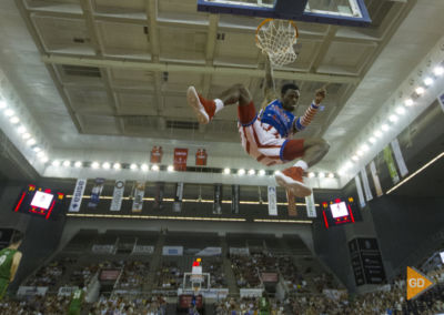 Espectáculo de los Harlem Globetrotters en el palacio de los deportes de Granada