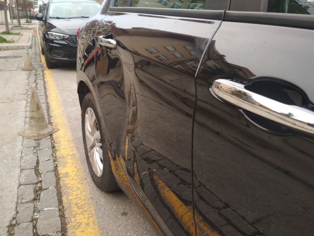 ANDALUCÍA.-Granada.- Denuncian daños a VTC en Granada atribuidos a taxistas y coacciones a conductores durante el fin de semana