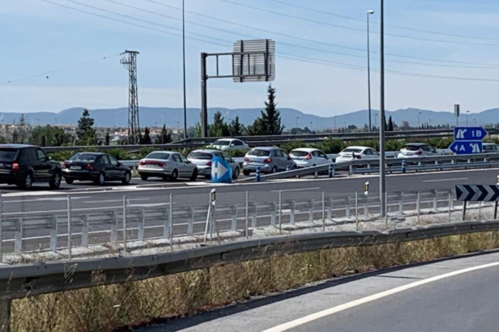 TRAFICO A 44 AUTOVIA ATASCO