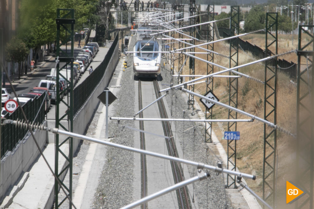 ave llegada a granada