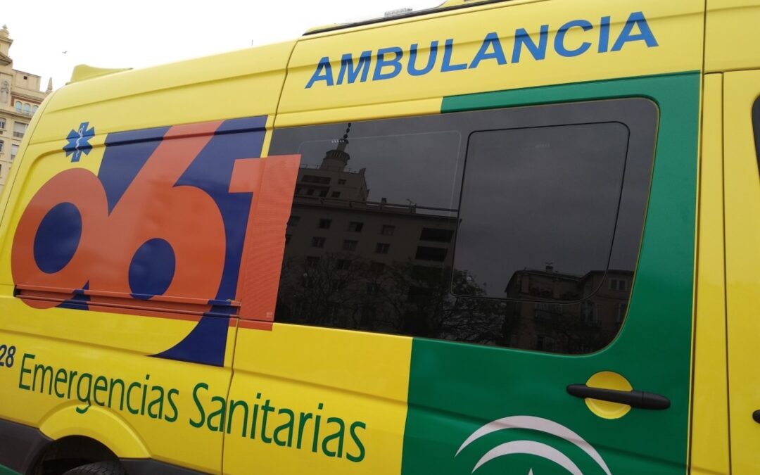 Una motorista herida tras chocar con un coche en la Circunvalación de Granada