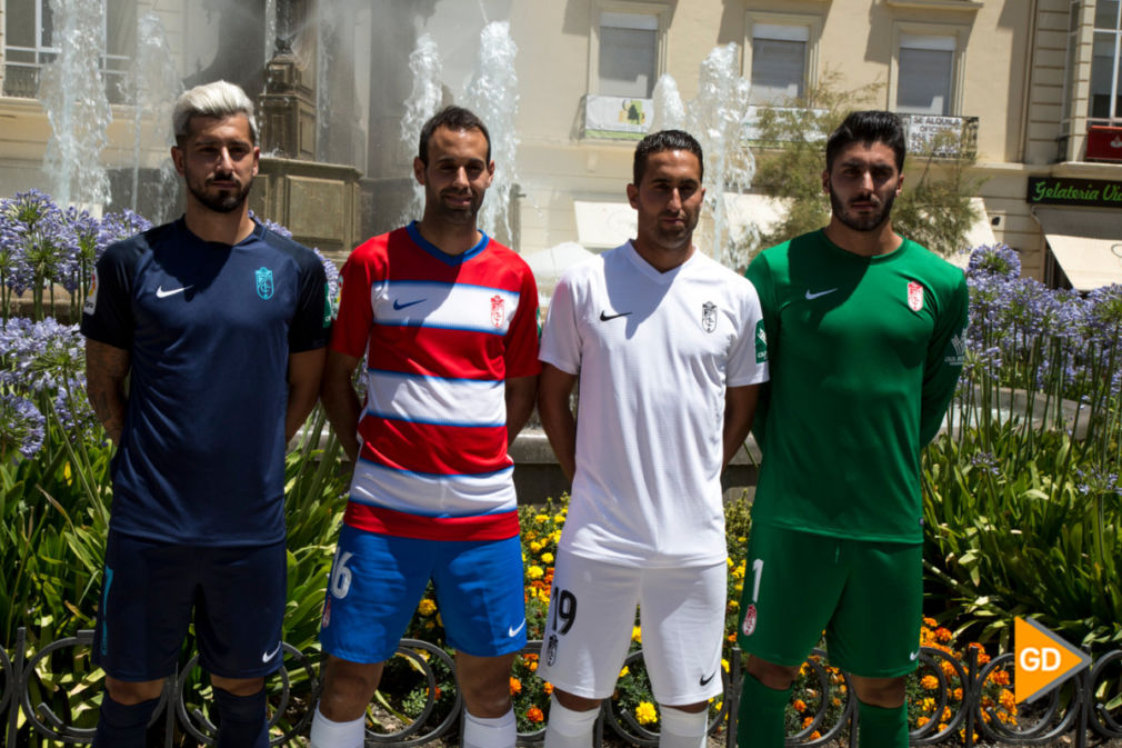 Fotos Equipacion Granada CF (12)