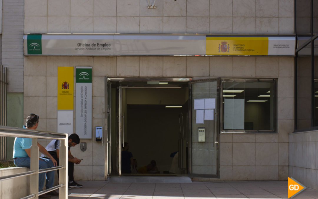 La cifra de parados merma el talento granadino: "Buscar trabajo en Granada es como buscar una aguja en un pajar"