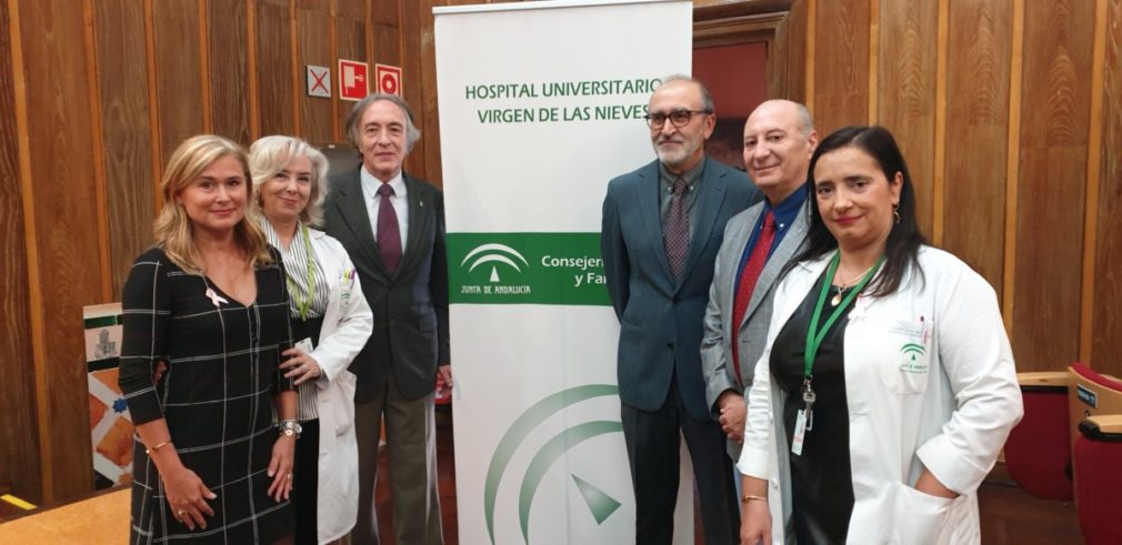 El delegado de Salud y Familias junto a los organizadores de las jornadas