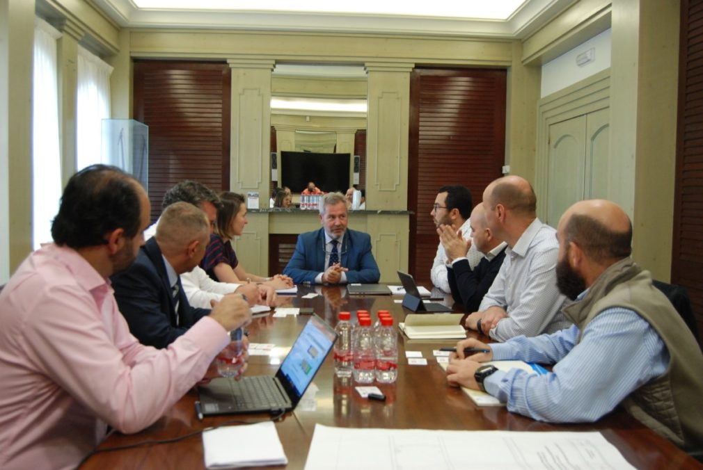 Granada.- Puertos.- Inditex y Renault buscan fórmulas para optimizar las exportaciones de Motril a Marruecos