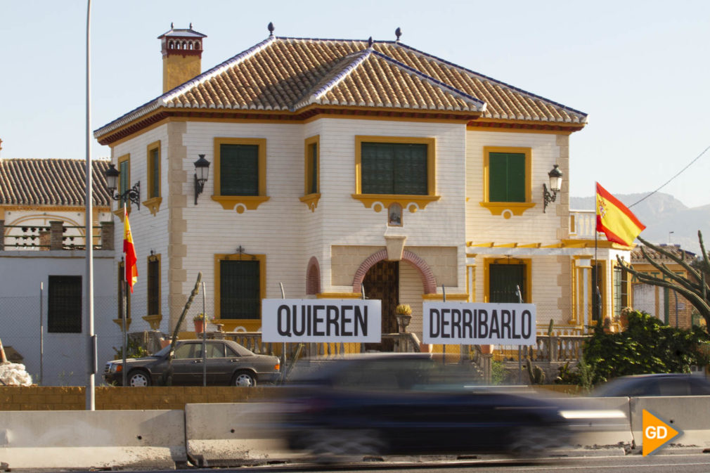 Finca que quieren derrumbar en Granada