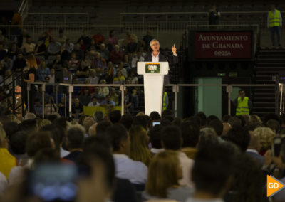 Mitin de Santiago Abascal en Granada