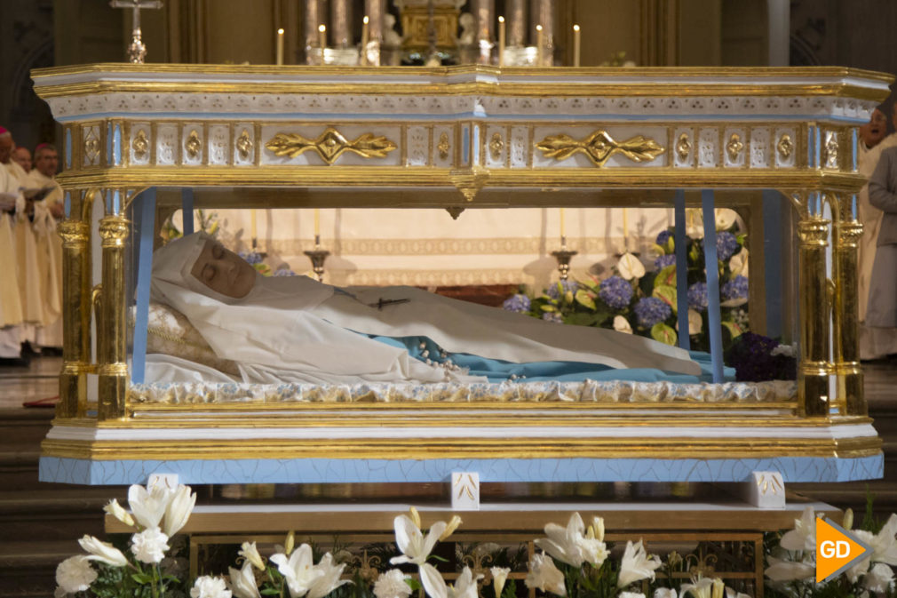 Beatificación de la hermana Maria Emilia Riquelme en la Catedral de Granada