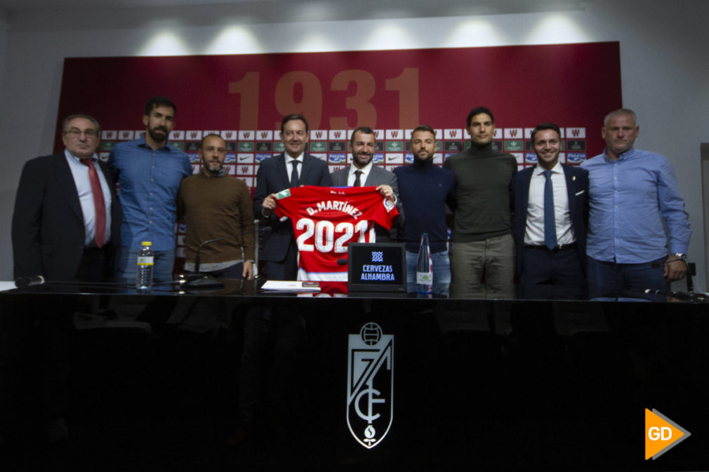 Rueda de prensa de Diego Martinez tras su renovación de como entrenador del Granada CF