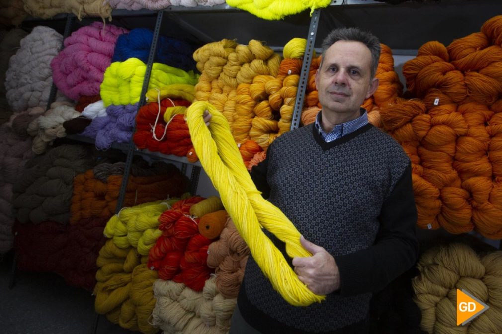 tienda Hilados Duque en El Barrio del Realejo en Granada