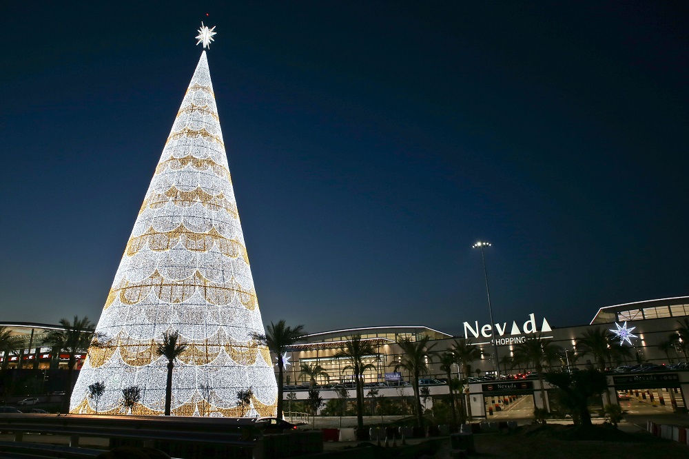 Ximénez Group_Árbol más alto de Europa_Nevada Shopping (1)