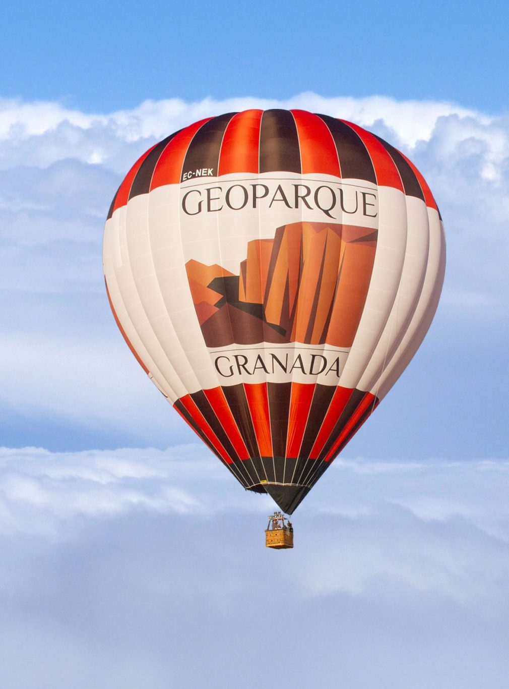 Granada.- El XX 'Festival de Aerostación' estrena este fin de semana un globo con la marca Geoparque de Granada