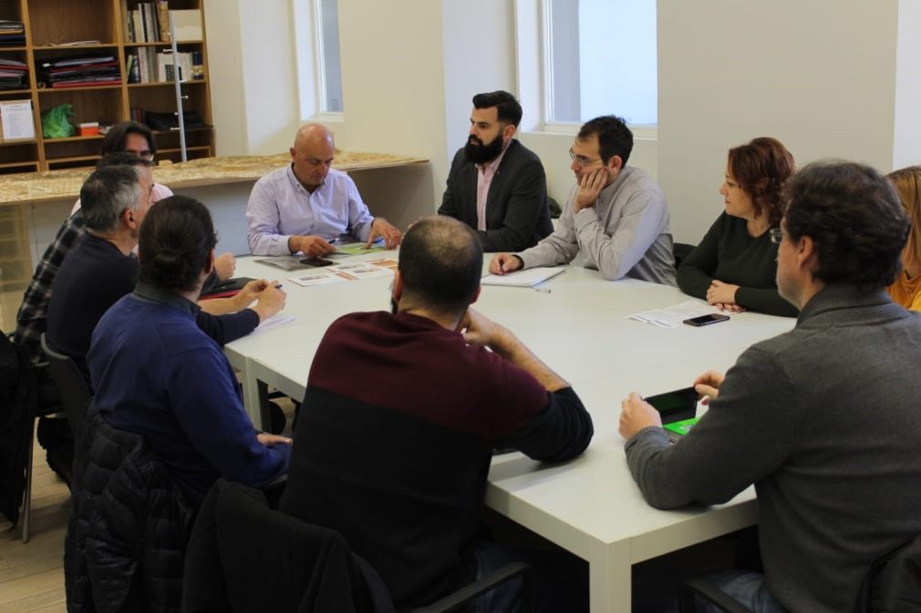 Granada.- IU pide la colaboración de profesores de la Universidad para diseñar ciudades sostenibles