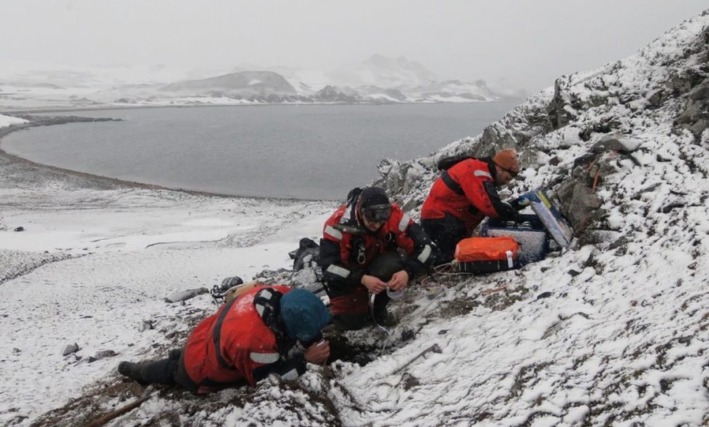 Granada.- Investigadores de la UGR analizan la actividad sísmica de los volcanes submarinos de la Antártida