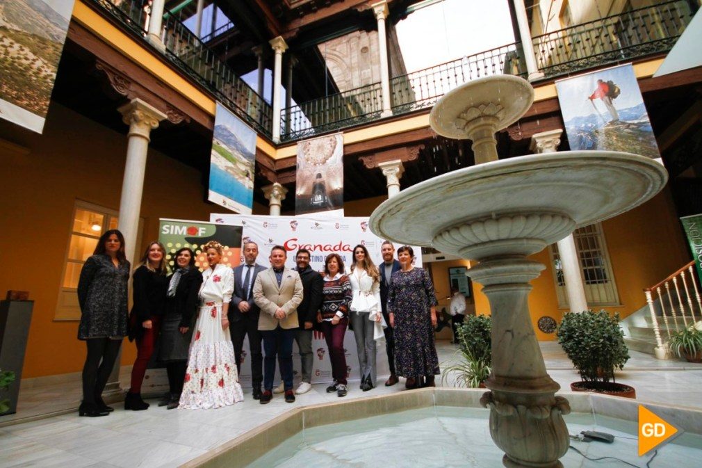 Foto-Antonio-L-Juarez-Presentacion-del-Salon-de-Moda-Flamenca-SIMOF-en-el-patronato-de-turismo-de-Granada-3
