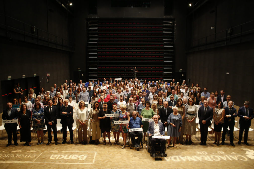 Foto de familia. Entrega Ayudas 2019