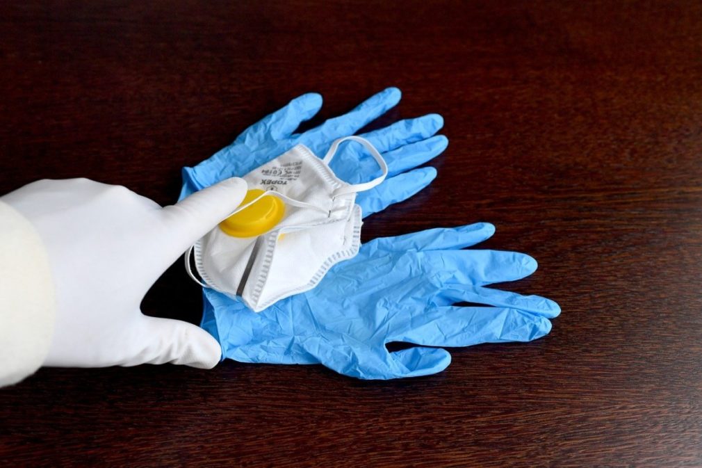 guantes y mascarillas Foto: Pixabay