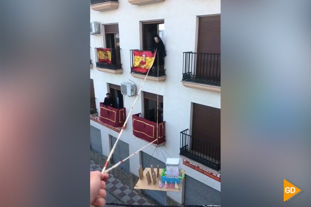 PANTALLAZO HUESCAR DOMINGO DE RAMOS