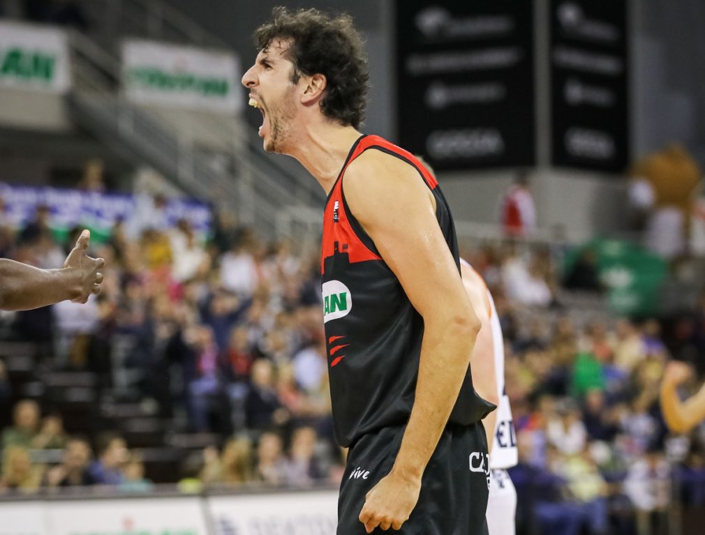 Coviran Granada - Club Melilla Baloncesto