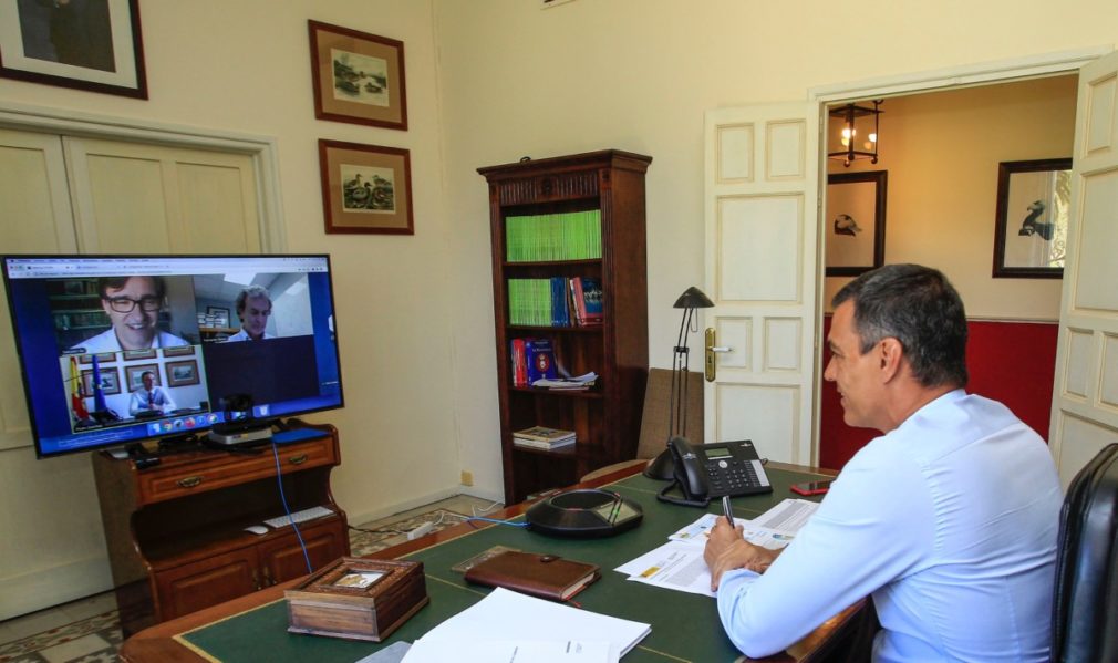 Pedro Sánchez, Salvador Illa y Fernando Simón