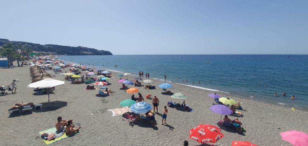 VISTA PLAYA LA HERRADURA ZONA CARBON DESDE TORRETA VIGILANCIA 4 20