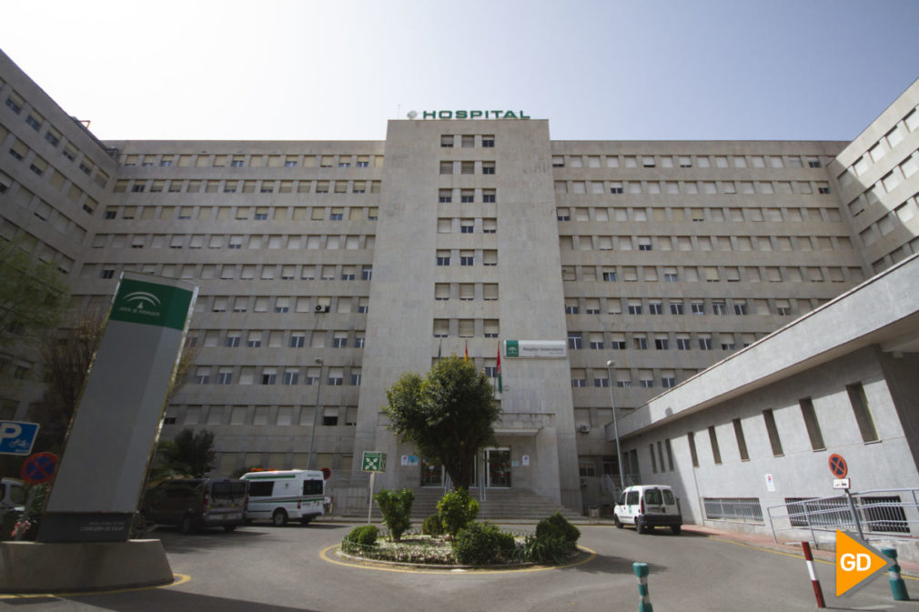 Antiguo hospital clínico de Granada durante el estado de alerta por el coronavirus