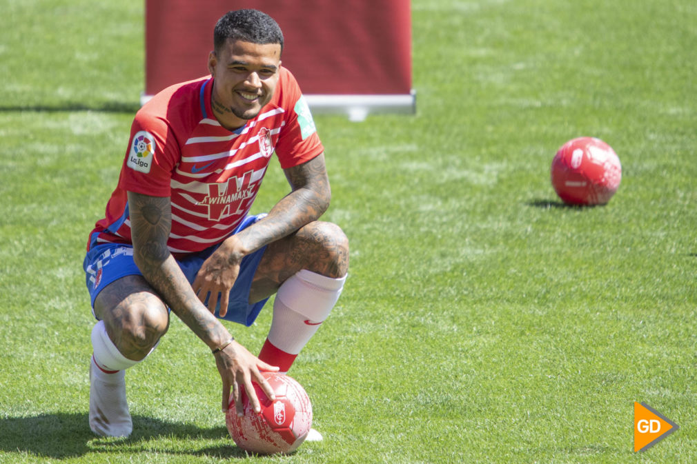 Presentación de Soro y Kenedy como nuevos jugadores del Granada CF