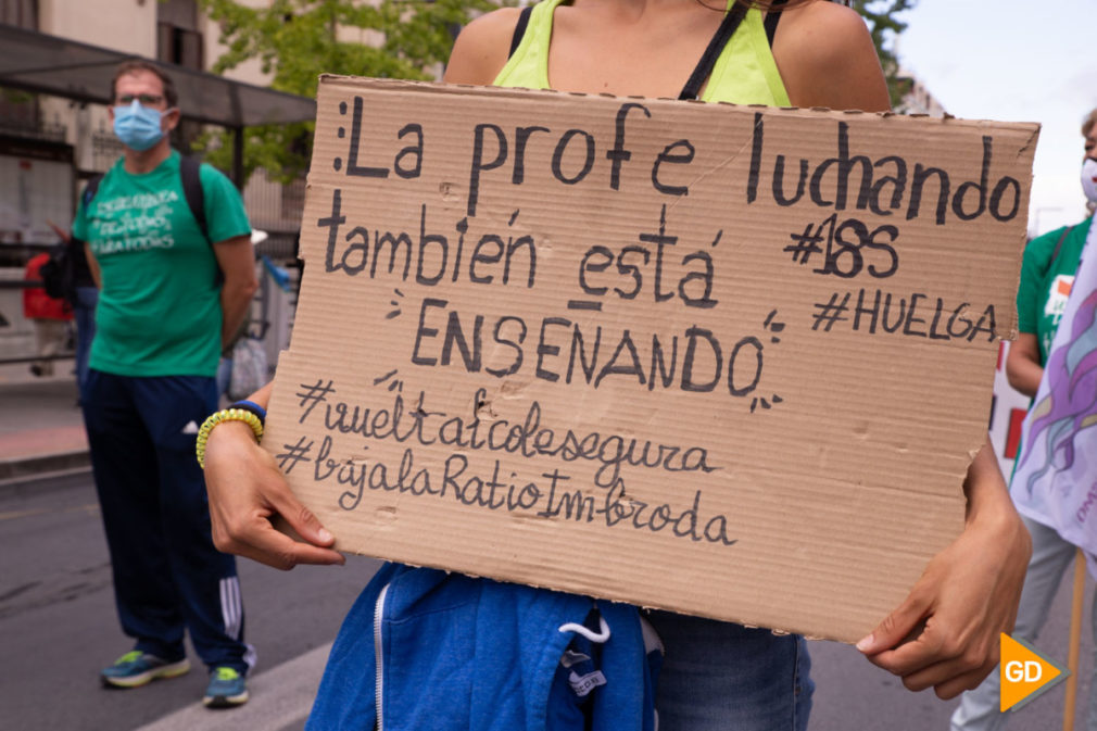 MANIFESTACION EDUCACION - Carlos Gijon-10