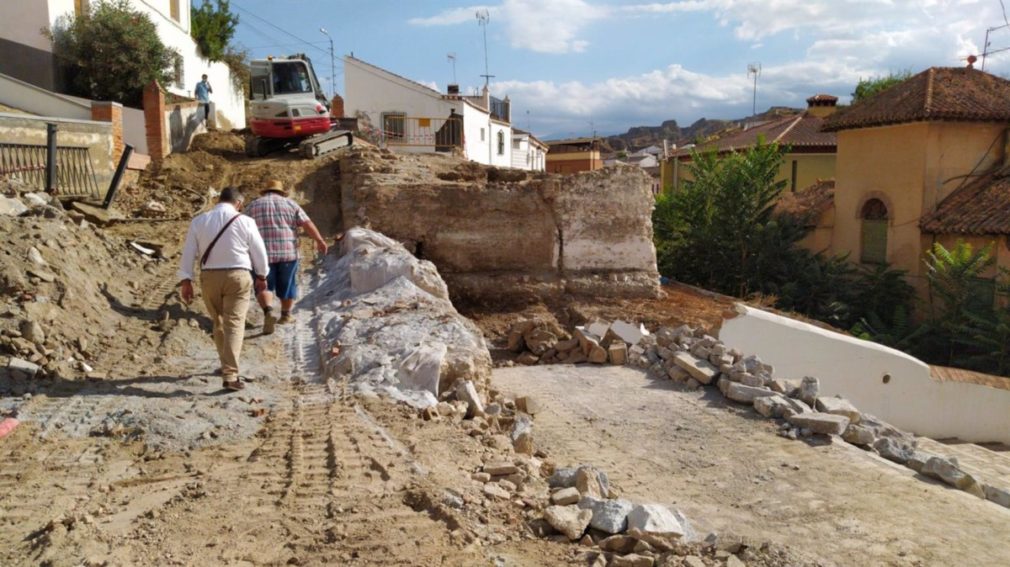 Obras en el Barrio Latino de Guadix (Granada).