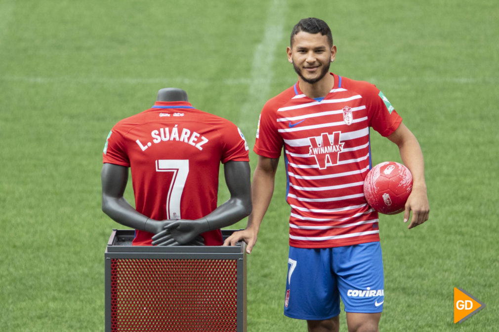 Presentacion de Luis Suarez como nuevo jugador del Granada CF