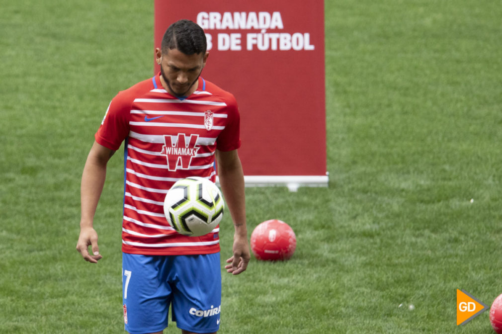 Presentacion de Luis Suarez como nuevo jugador del Granada CF