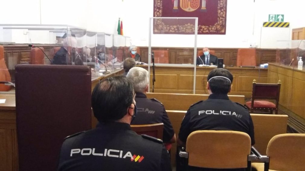 Granada.- Tribunales.- La Fiscalía mantiene su petición de 20 años para el acusado de matar a su yerno en Deifontes