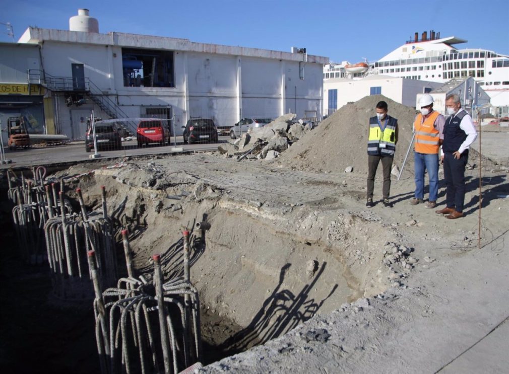 Granada.- Puertos.- Las obras de remodelación del puerto pesquero entran en una nueva fase