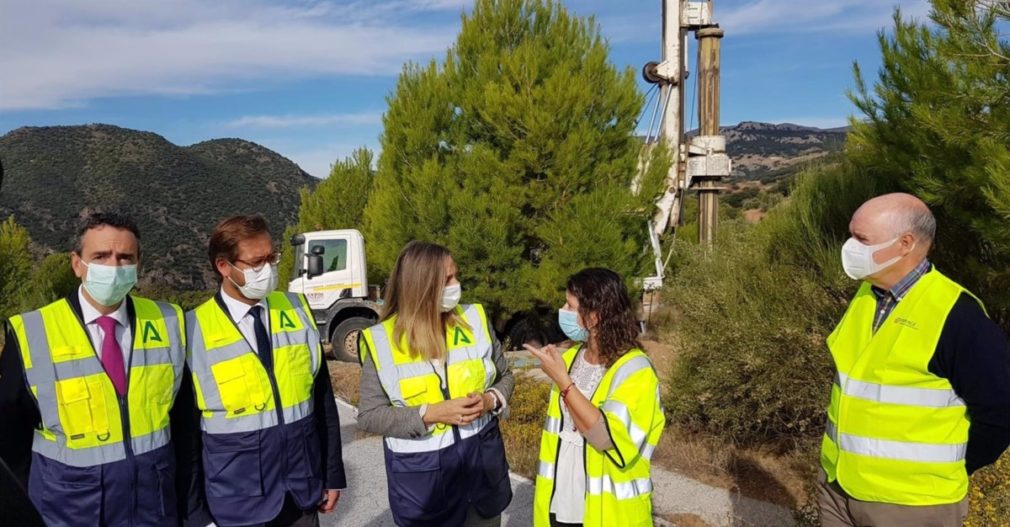 Granada.- Arranca una obra de emergencia en Diezma para estabilizar la ladera de Peña Cabrera, en la A-92