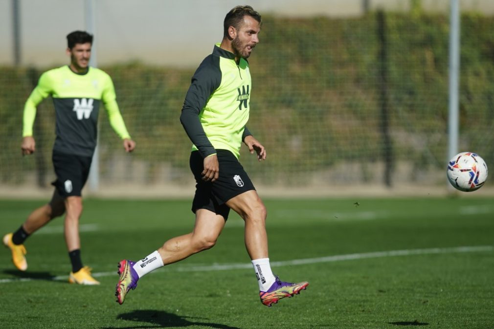 Granada CF Roberto Soldado