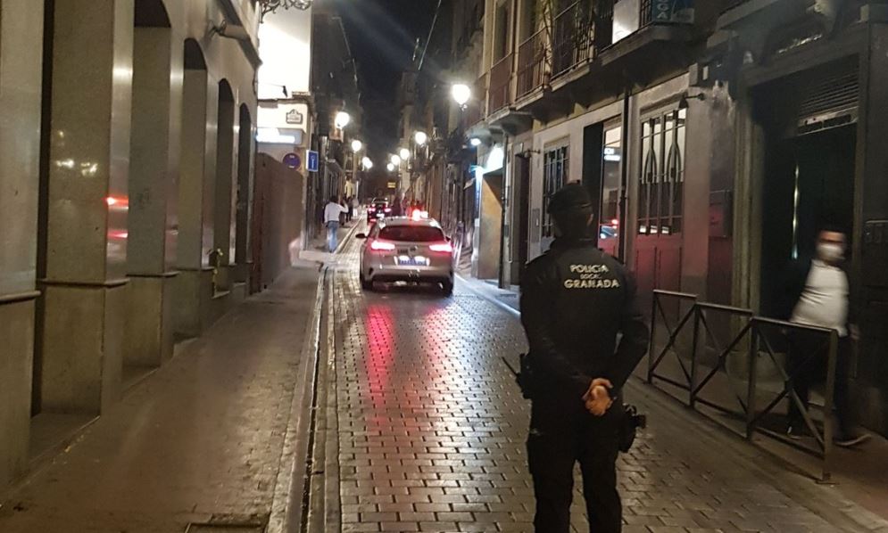 Policía Local noche Granada