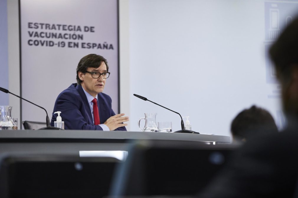 El ministro de Sanidad, Salvador Illa, interviene durante una rueda de prensa posterior al Consejo de Ministros celebrado en Moncloa Foto J. Hellín. POOL - Europa Press