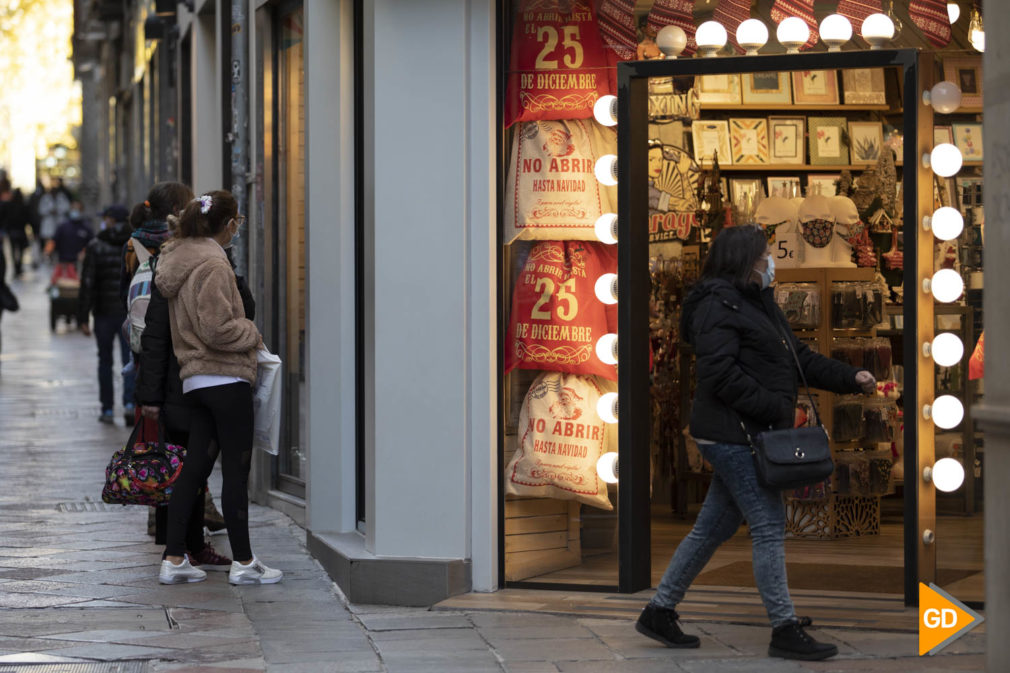 Reapertura de comercios y bares en Granada