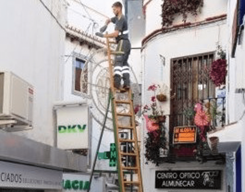 INSTALACION ALUMBRADO NAVIDEÑO ALMUÑECAR 20