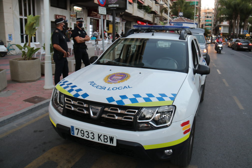 POLICIA LOCAL ALMUÑECAR 15 AGOSTO 20 (2)