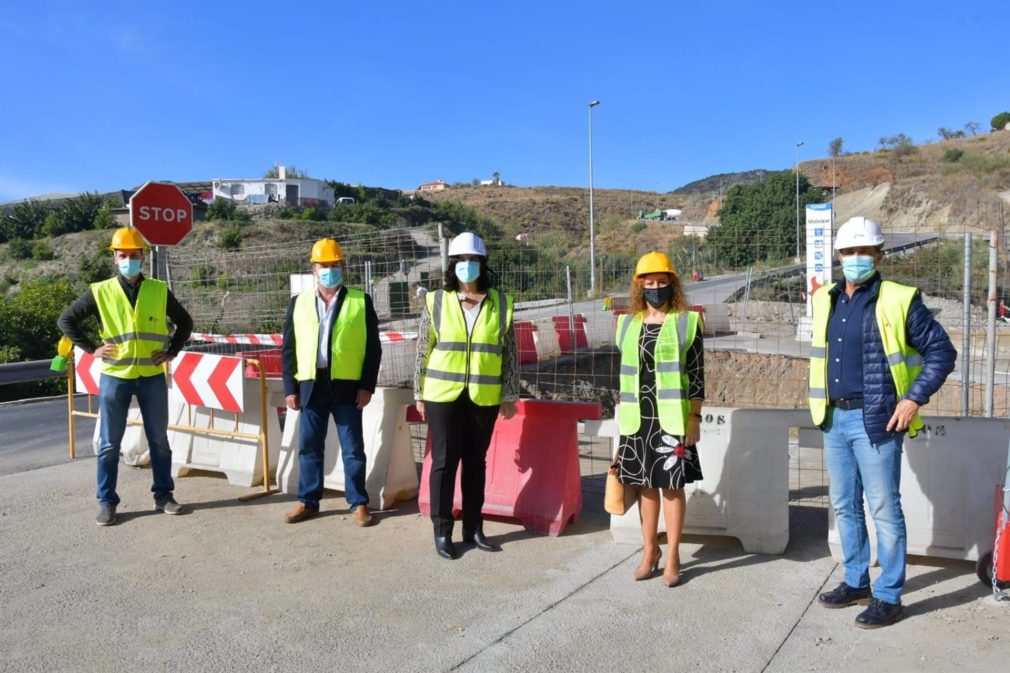 Granada.- Avanzan a "buen ritmo" las obras de construcción del colector de aguas residuales de Molvízar