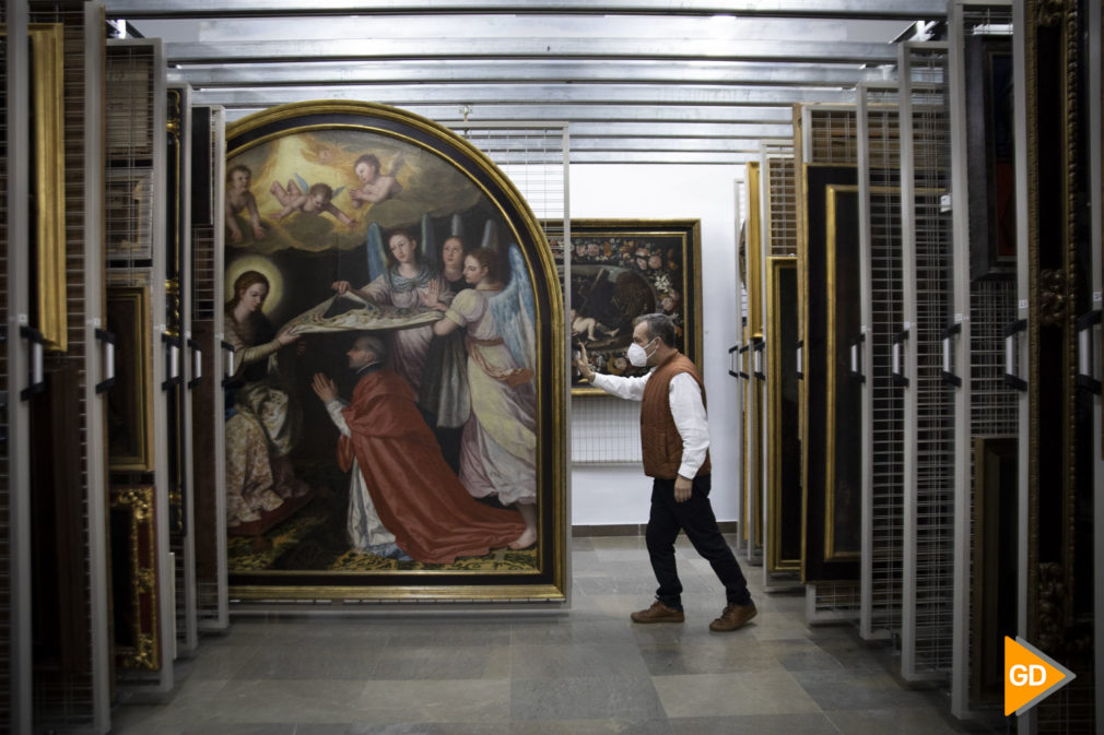 visita a los talleres de restauración del Museo de Bellas Artes de la Alhambra