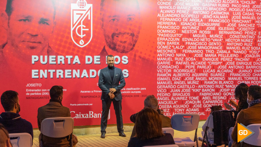 Homenaje Entrenador Granada - Juan Ramón Leiva-5