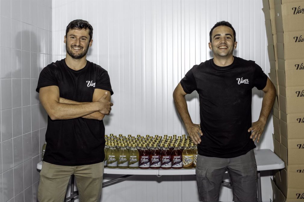 Granada.- Dos emprendedores multiplican por 15 su facturación fabricando kombucha desde el inicio de la pandemia