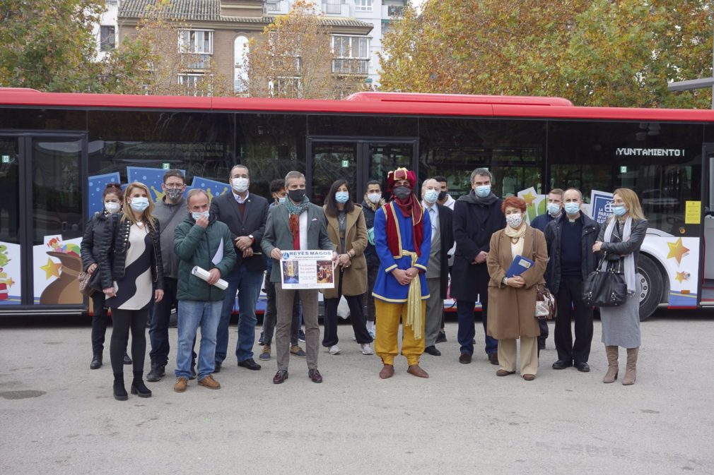 Granada.- Ponen en marcha la campaña de recogida de juguetes Magic Bus adaptada este año a la pandemia