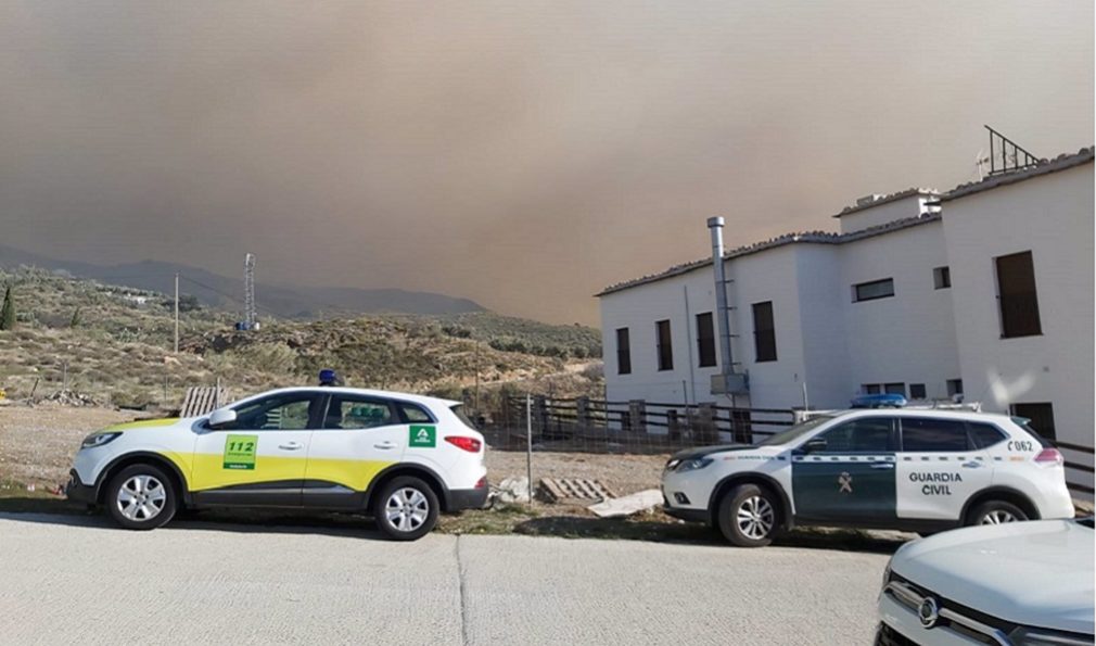 Granada.- Autorizado el regreso de los usuarios de la residencia evacuada por el incendio forestal en la Alpujarra