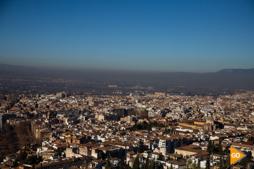 FOTOS sensores de calidad del aire y nube gris de Granada-5